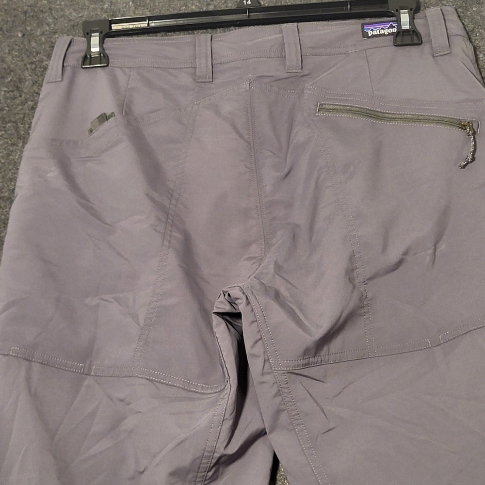 Patagonia Gray Technical Hiking Pants Straight Leg Adjustable Hem Mens 32 - Picture 9 of 12